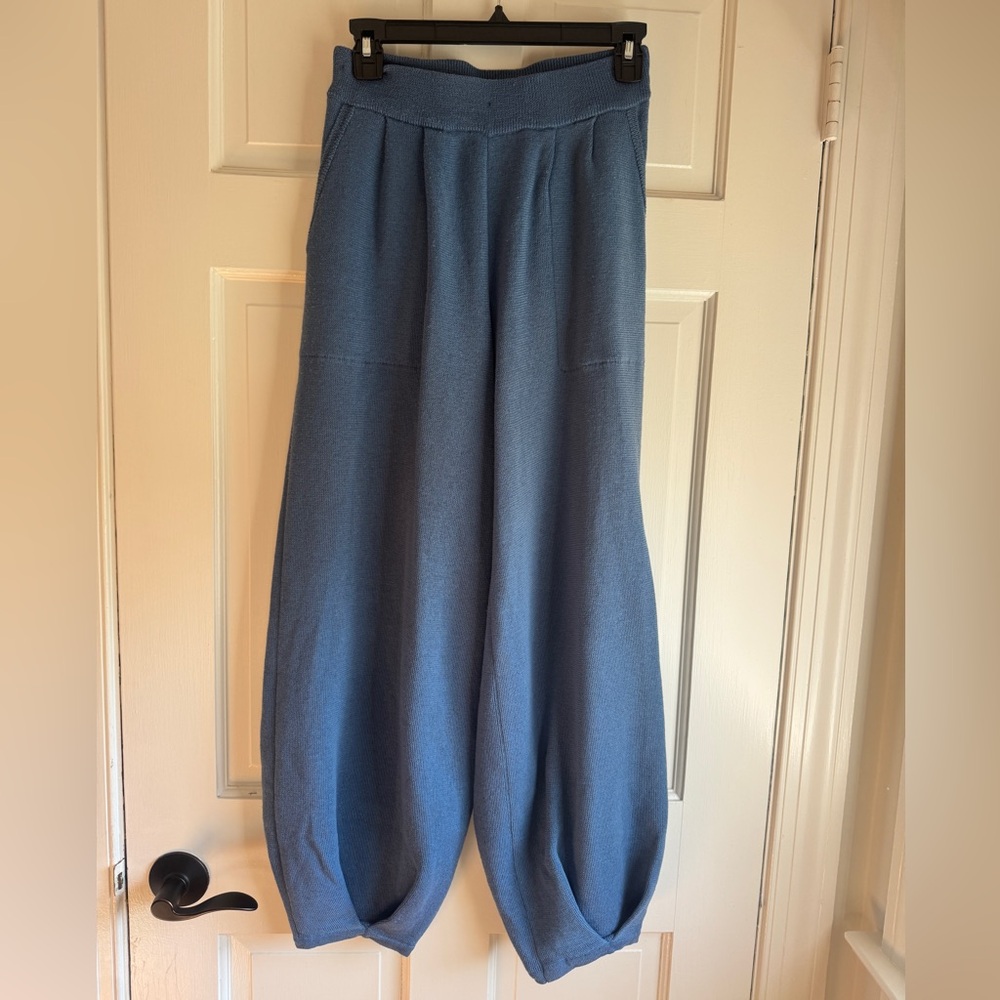 Free People FP Beach Freya Blue Barrel Leg Knit Pants Size Small